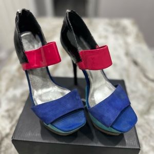 Multicolored heels 7.5